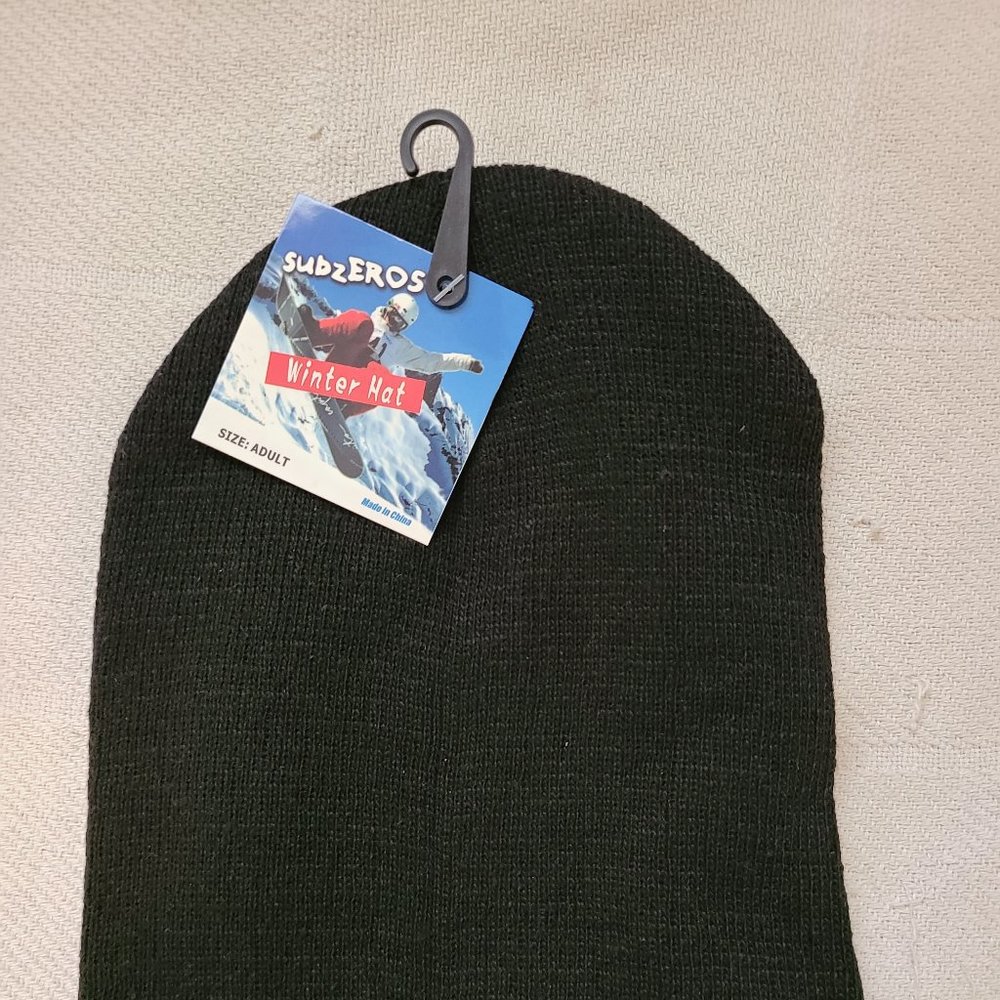 SUBZERO UNISEX BLACK BEANIE